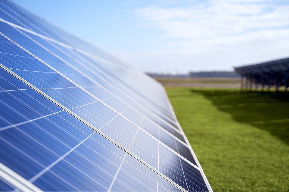 Como Funciona a Solfácil e Por Que Está Revolucionando a Energia Solar